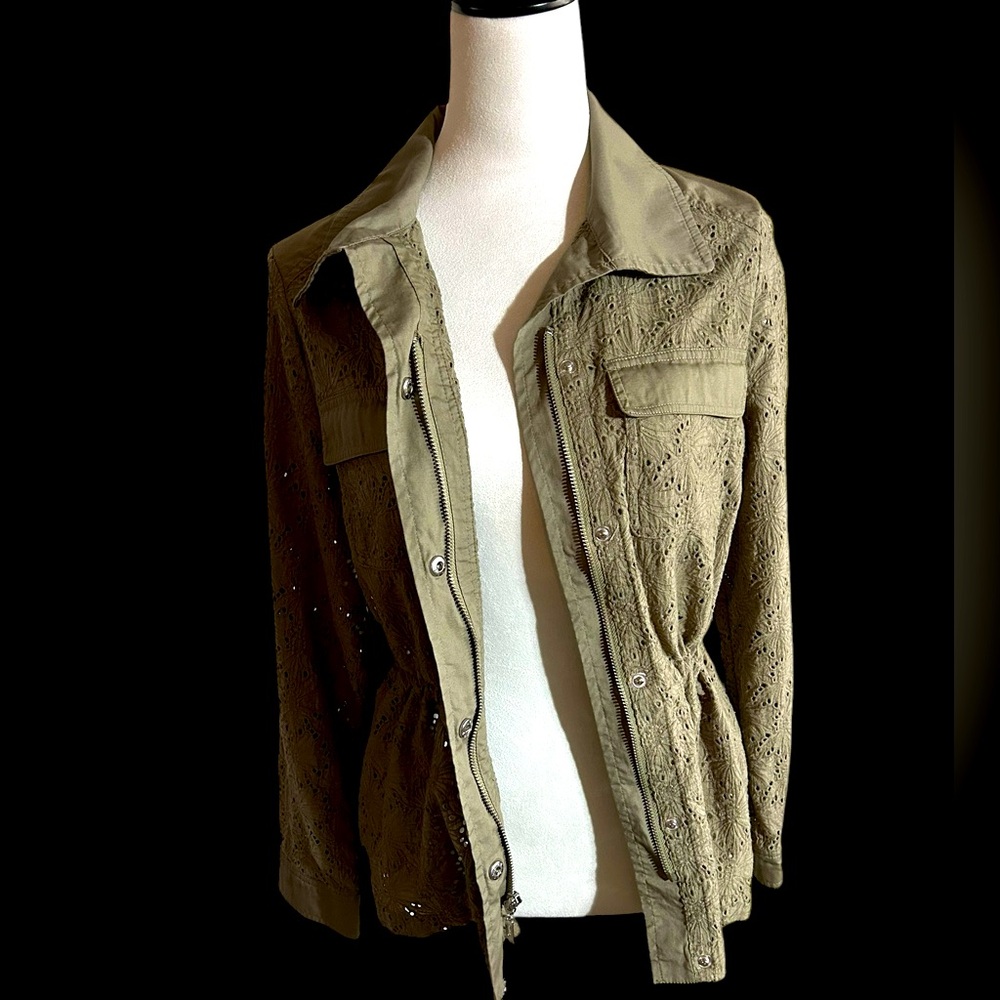 Chico’s Olive Green Eyelet Jacket with an adjustable waist